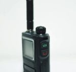 Walkie-talkie style drone detector 300MHz - 6GHz